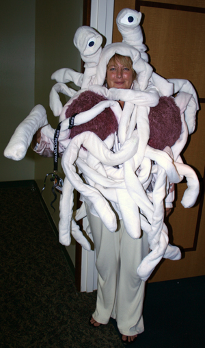 Flying Spaghetti Monster shows up at Dragon*Con '06!